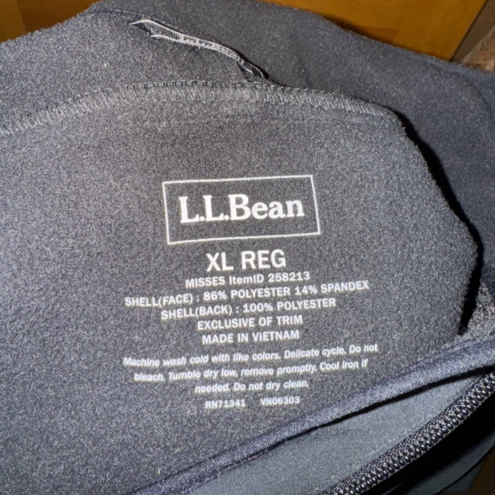 Womens Llbean Pathfinder Softshell Jacket - image 3